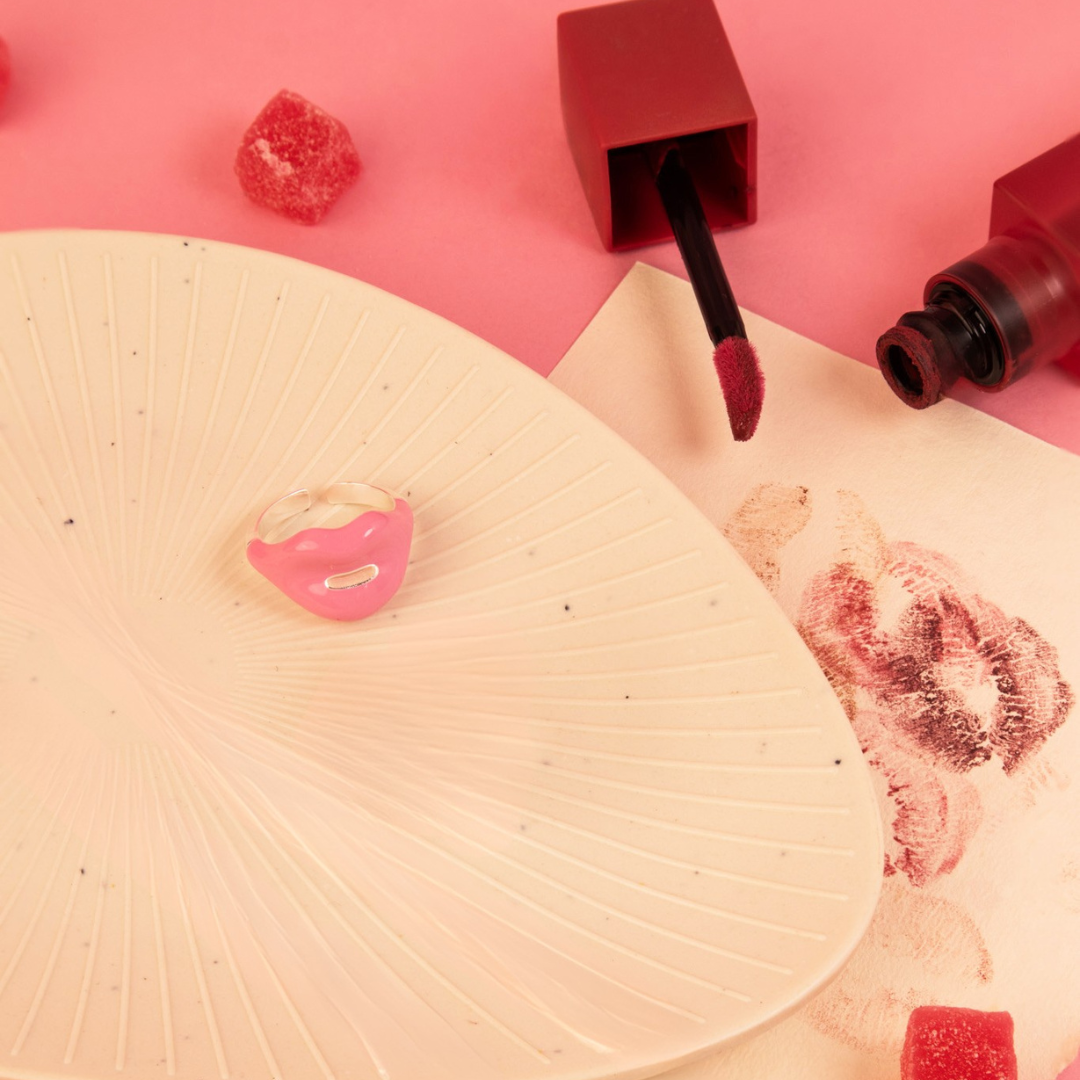 Bella Pink Kiss Me Ring